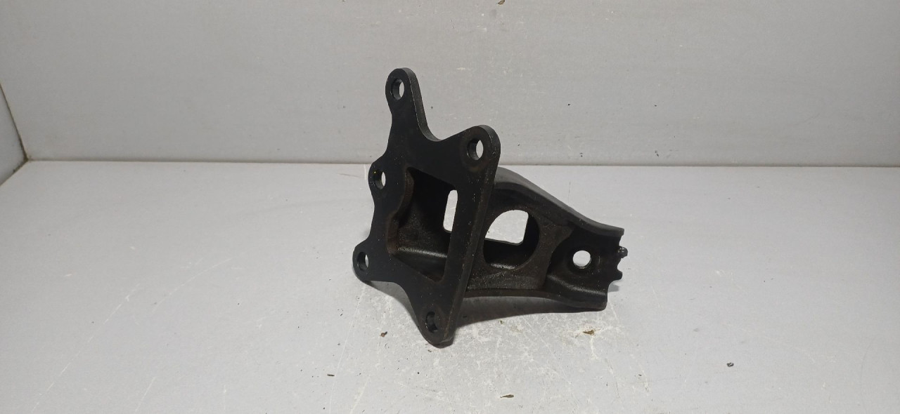 DIJELOVI NOSAC NISSAN NAVARA NP300 > 15-
