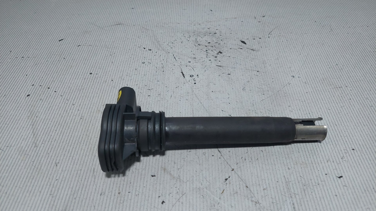 DIJELOVI BOMBINA VW GOLF 5 > 03-08 0221604115