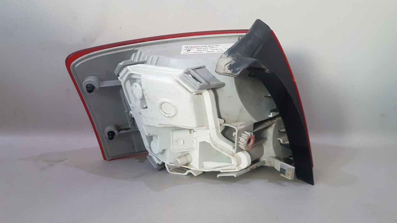 STOP SVJETLO AUDI A4 (B7) > 04-07 AD022016 8E9945096C