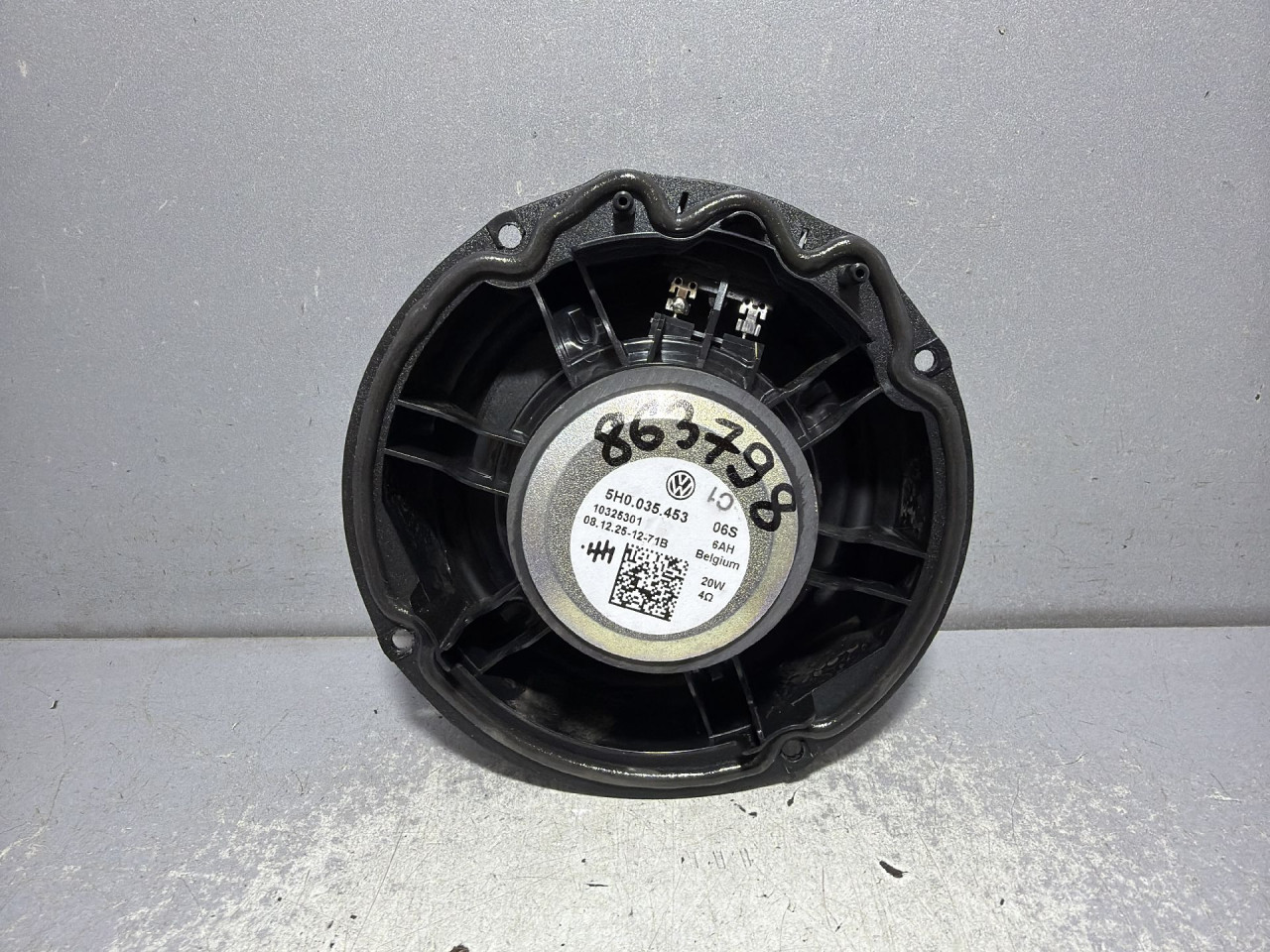 DIJELOVI ZVUCNIK VW GOLF 8 > 19- 2.0 5H0035453