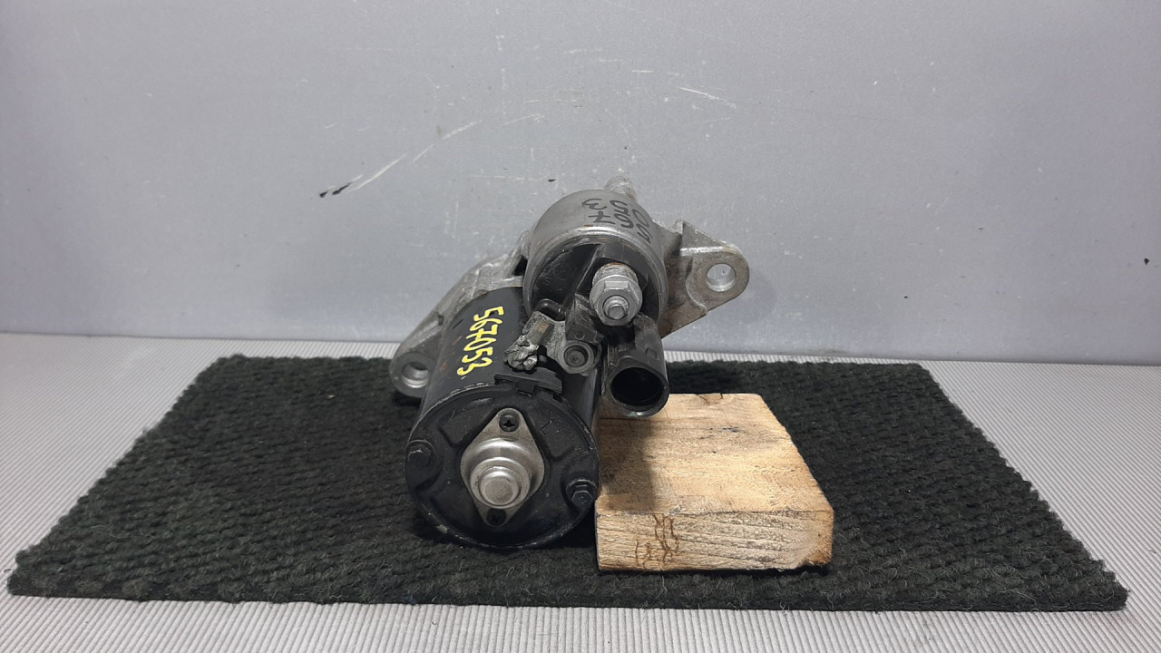 DIJELOVI ALNASER VW POLO > 05-09 021911023R