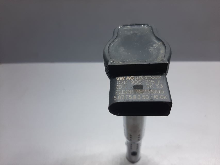 DIJELOVI BOMBINA AUDI A3 > 03-08 07K905715F