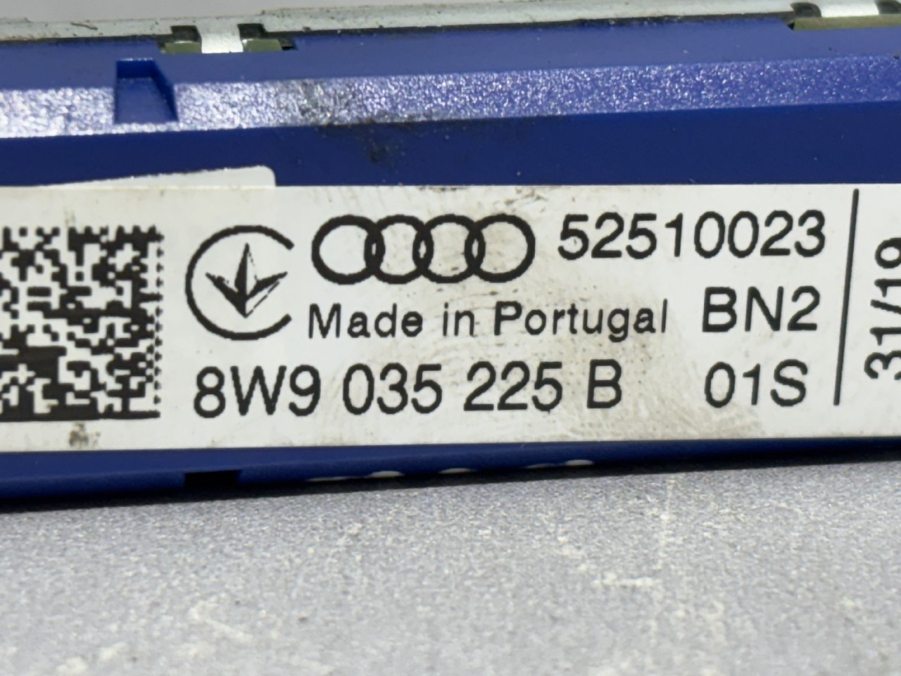 DIJELOVI ANTENA AUDI A4 (B9) > 19- 8W9035225B