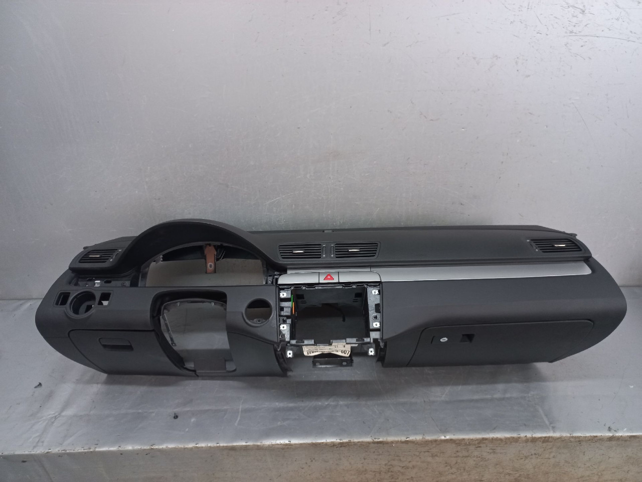 INSTRUMENT TABLA VW PASSAT B6 > 05-10 3C1857003QT