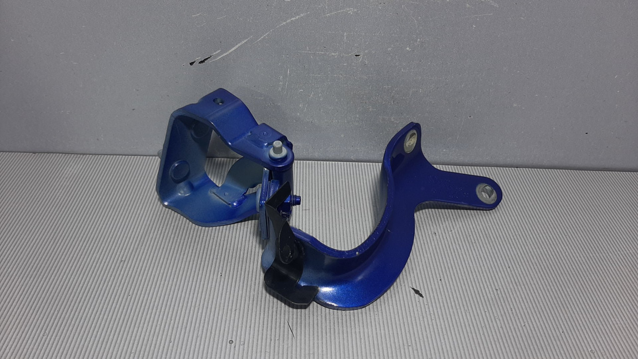 DIJELOVI BAGLAMA GEPEKA AUDI Q7 > 09-15 4L0827300C