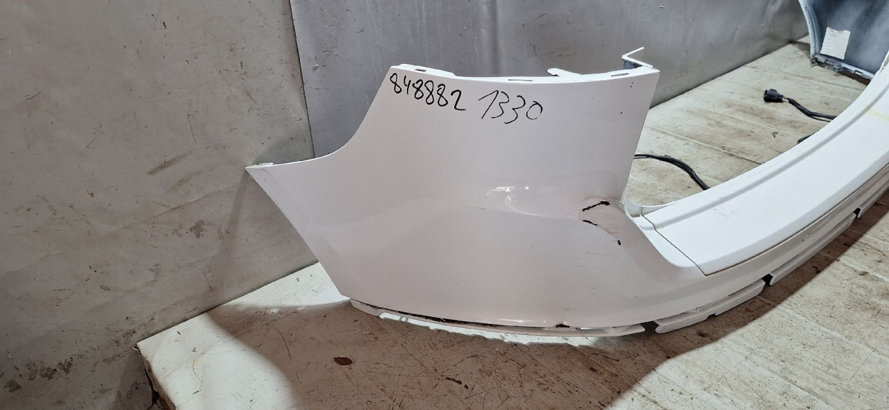 DIJELOVI BRANIK VOLVO  30763426