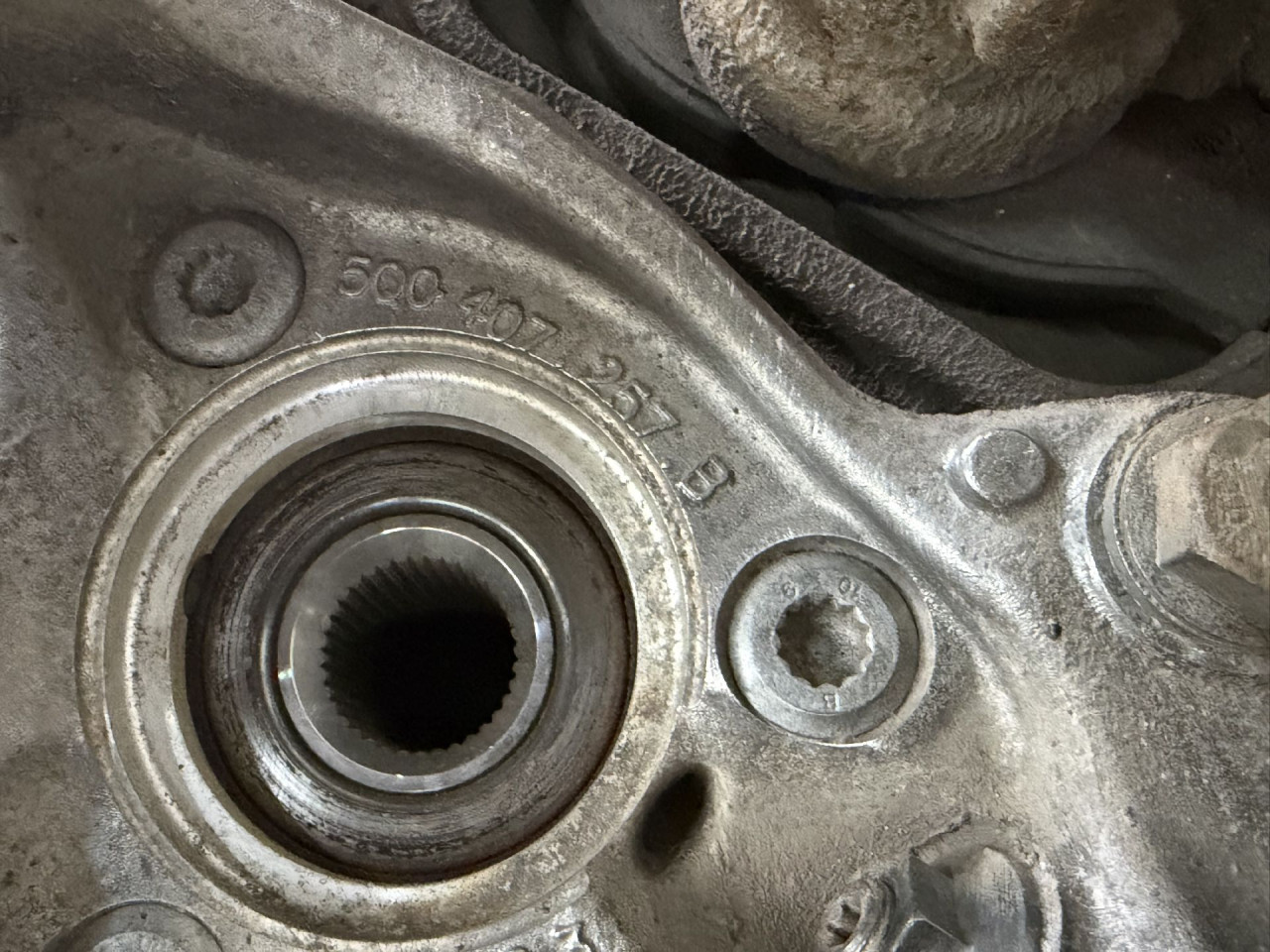 DIJELOVI GLAVCINA VW TIGUAN > 16-20 2.0 5Q0407257B