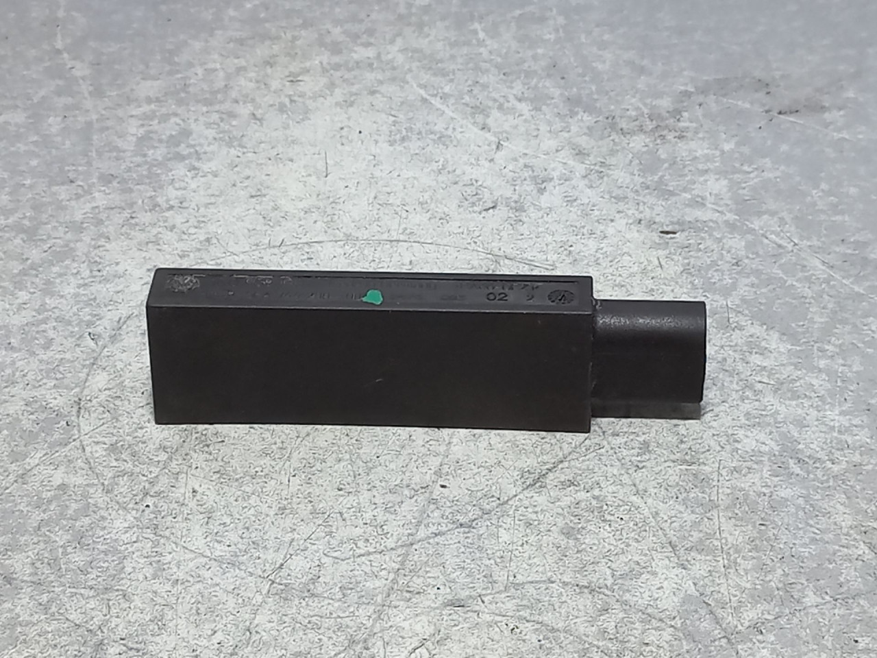 DIJELOVI ANTENA VW PASSAT B7 > 10-14 1K0909133