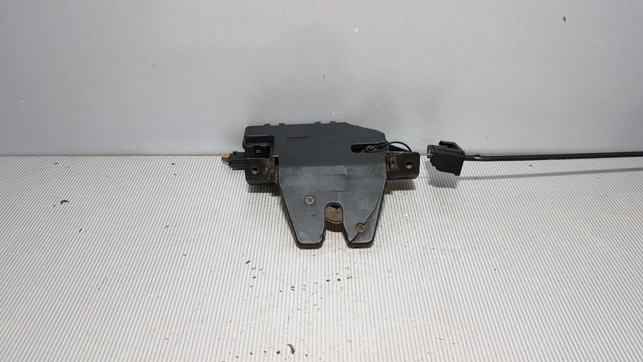 BRAVA GEPEKA BMW SERIJA 3 (E46) > 02-05 8196401