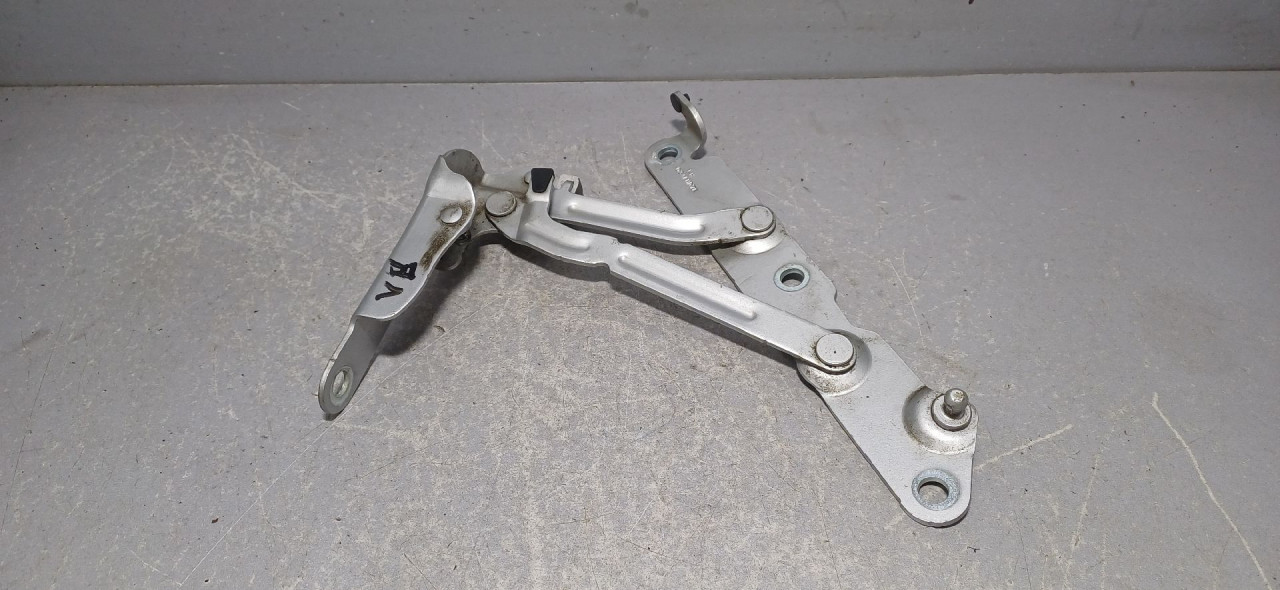 DIJELOVI BAGLAMA GEPEKA VOLVO S80 > 06-10 30799274