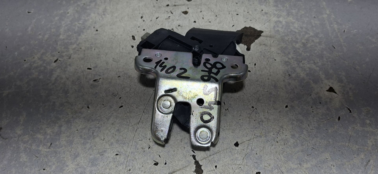 DIJELOVI BRAVA GEPEKA VW PASSAT B7 > 10-14 1.6 4F5827505D