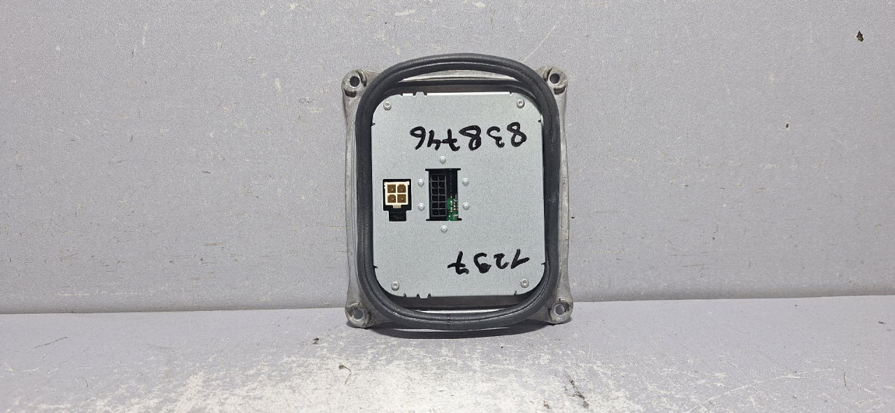 DIJELOVI BALAST FARA PEUGEOT 308 > 13-17 130732940300
