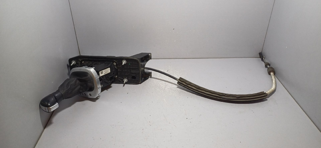 DIJELOVI SALTEBLA VW CADDY > 10-15 1T2713025AM