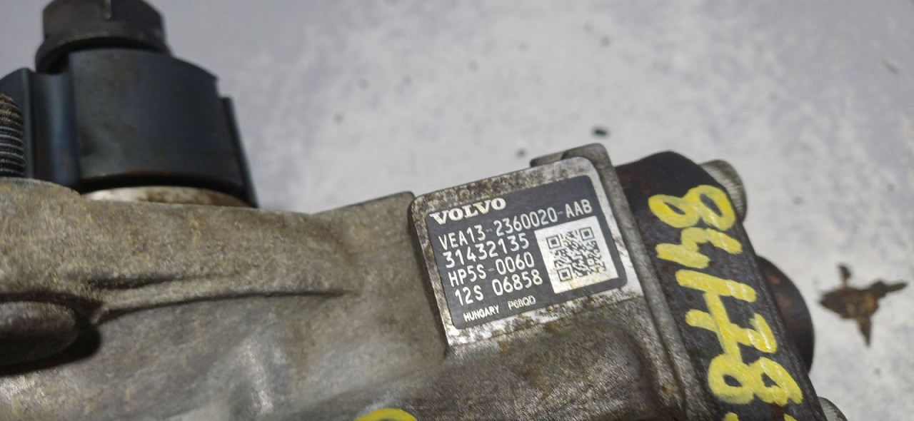 DIJELOVI PUMPA VISOKOG PRITISKA VOLVO V70 > 14-16 2.0 31432135