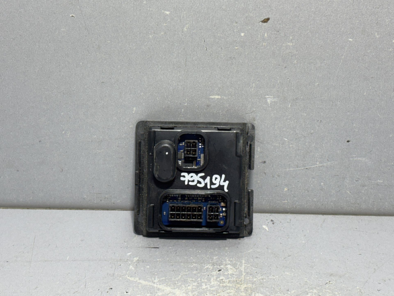 BALAST FARA VW PASSAT B6 > 05-10 7L6941329A