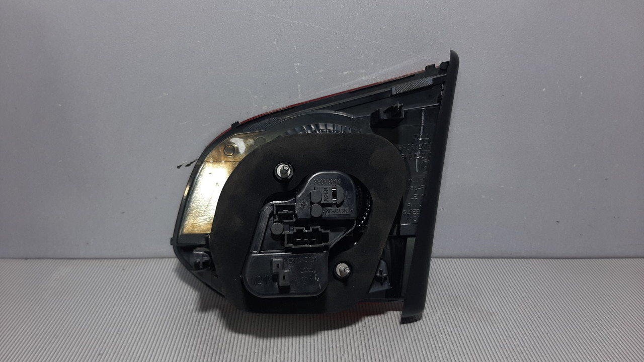 DIJELOVI STOP SVJETLO VW GOLF 6 > 08-12 5K0945093G