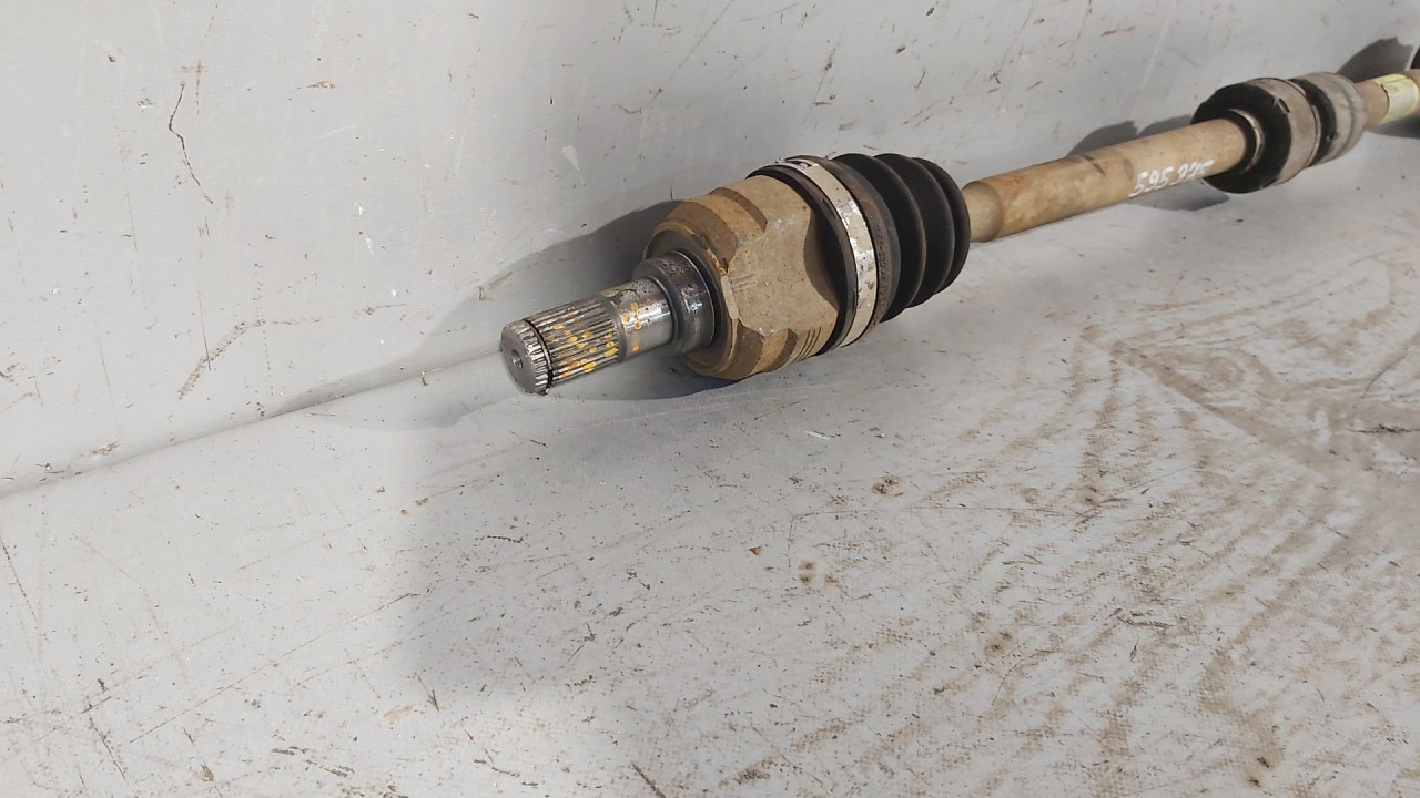 DIJELOVI POLUOSOVINA HYUNDAI I30 > 10-12 1.6 495002L410