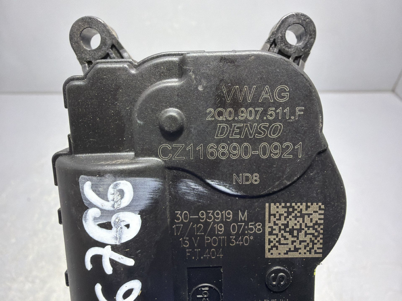 DIJELOVI MOTORIC KLAPNE SKODA KAROQ > 17- 2Q0907511F