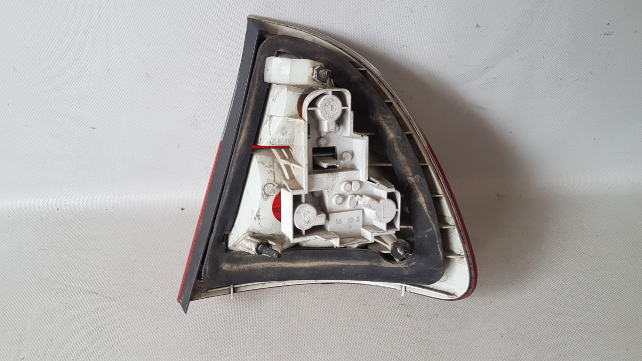 STOP SVJETLO BMW SERIJA 3 (E46) > 02-05 BM020015