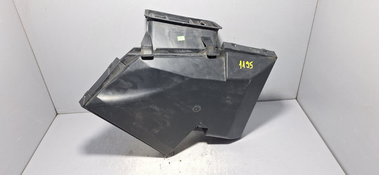 DIJELOVI KUCISTE BMW X5 (F15) > 13-18