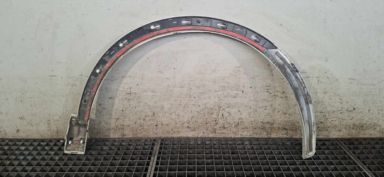 DIJELOVI RUB BLATOBRANA AUDI Q3 > 11-15 2.0 8U0853717A