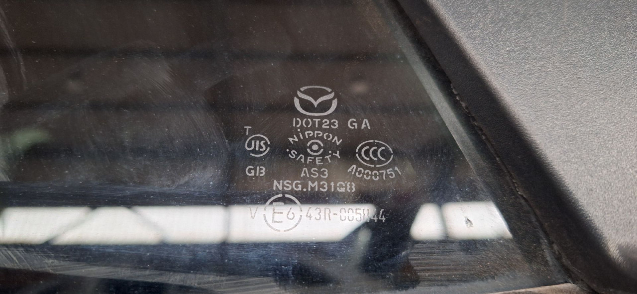 DIJELOVI STAKLO MAZDA CX5 > 12-15