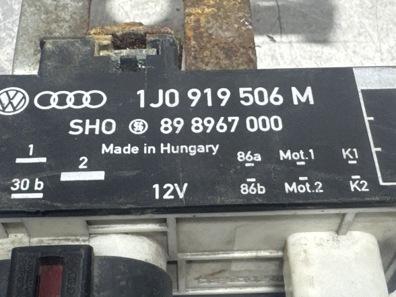 DIJELOVI ELEKTRONIKA RELEJ SKODA ROOMSTER > 06-10 1.9 1J0919506M