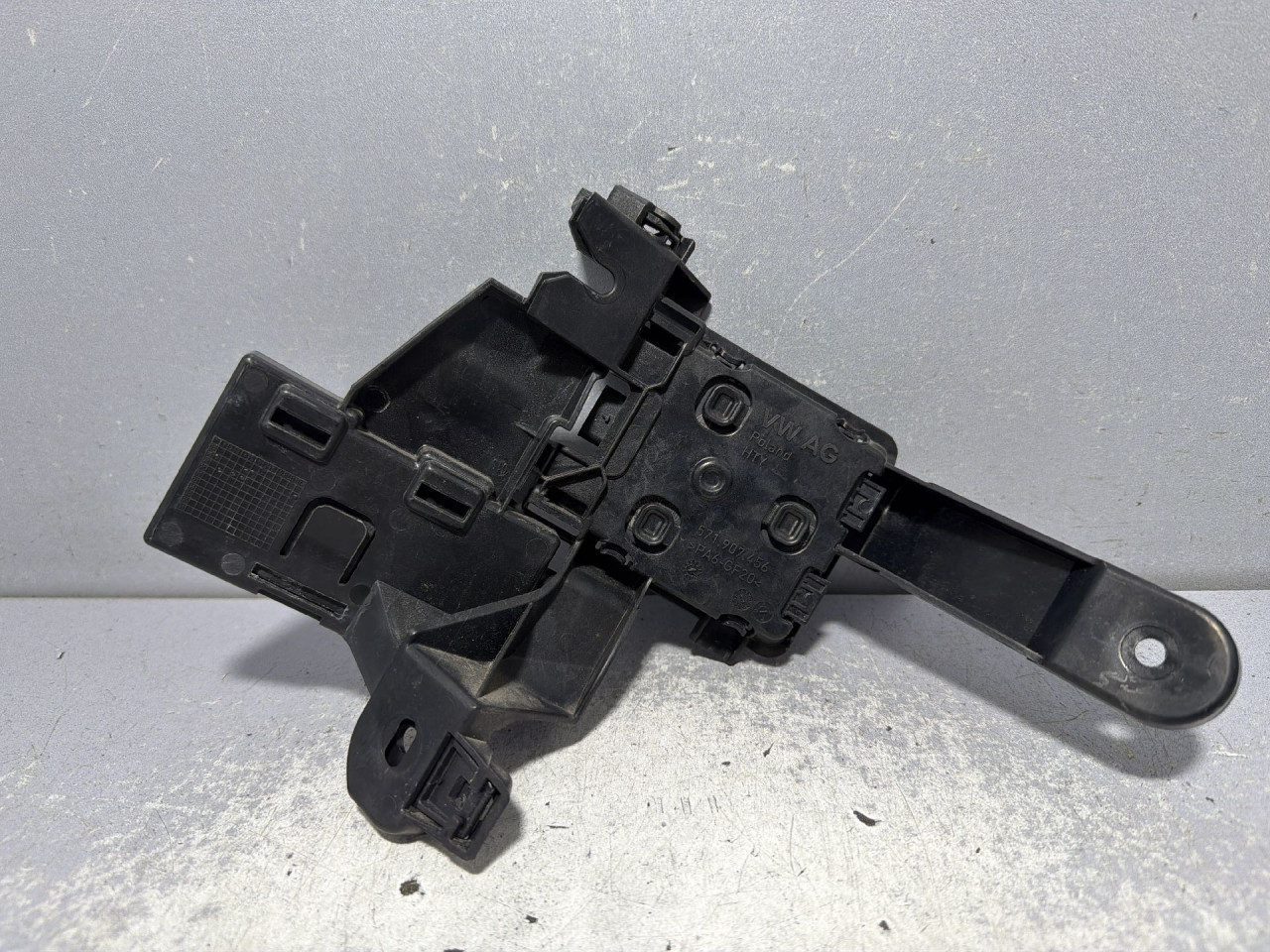 DIJELOVI NOSAC VW TIGUAN > 20- 2.0 571962285
