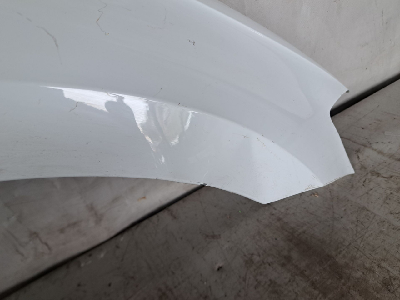 DIJELOVI BLATOBRAN VW GOLF 7 SW > 13- 5G0821106