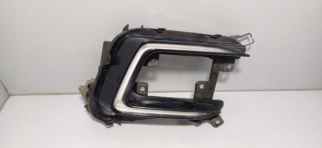 DIJELOVI DNEVNO SVJETLO VW PASSAT B8 > 14-19 3GD941056A