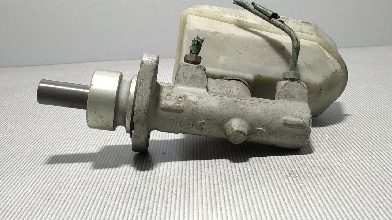 GLAVNI KOCIONI CILINDAR RENAULT SCENIC > 99-03 77004369