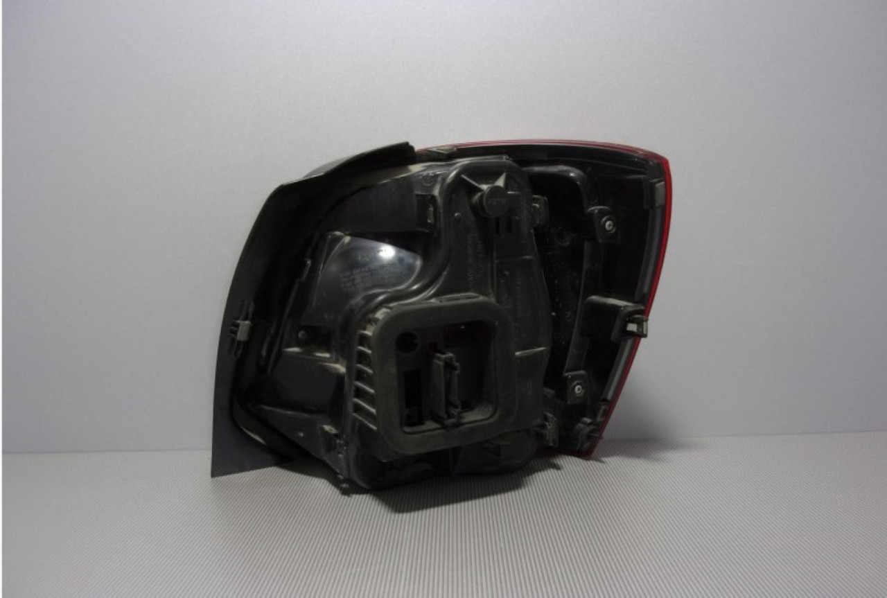 STOP SVJETLO VW POLO > 09-14 VW023015 6R0945257A