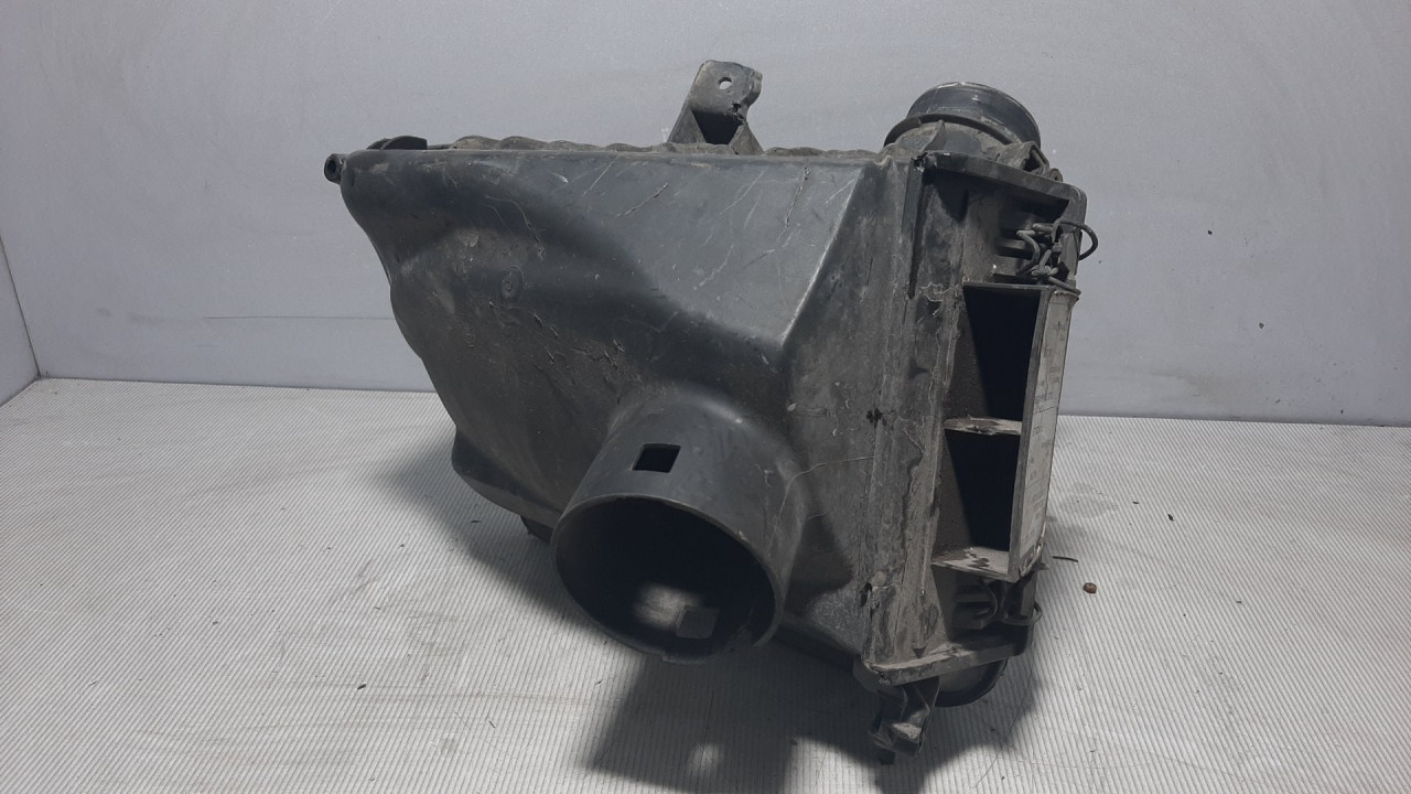 KUCISTE FILTERA ZRAKA NISSAN QASHQAI > 10-13 1021725S01