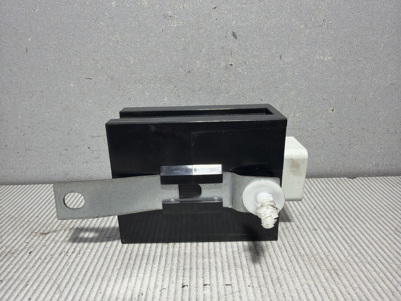 ELEKTRONIKA MODUL LAND ROVER EVOQUE > 15-18 BJ3217509AD