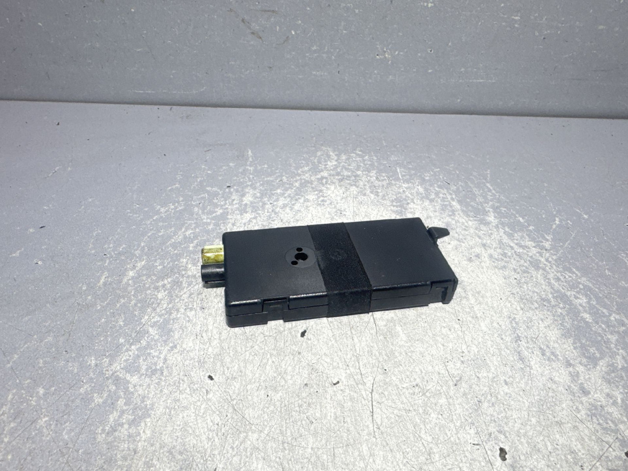 ANTENA BMW SERIJA 3 (F30/F31) > 11-14 AV9231514