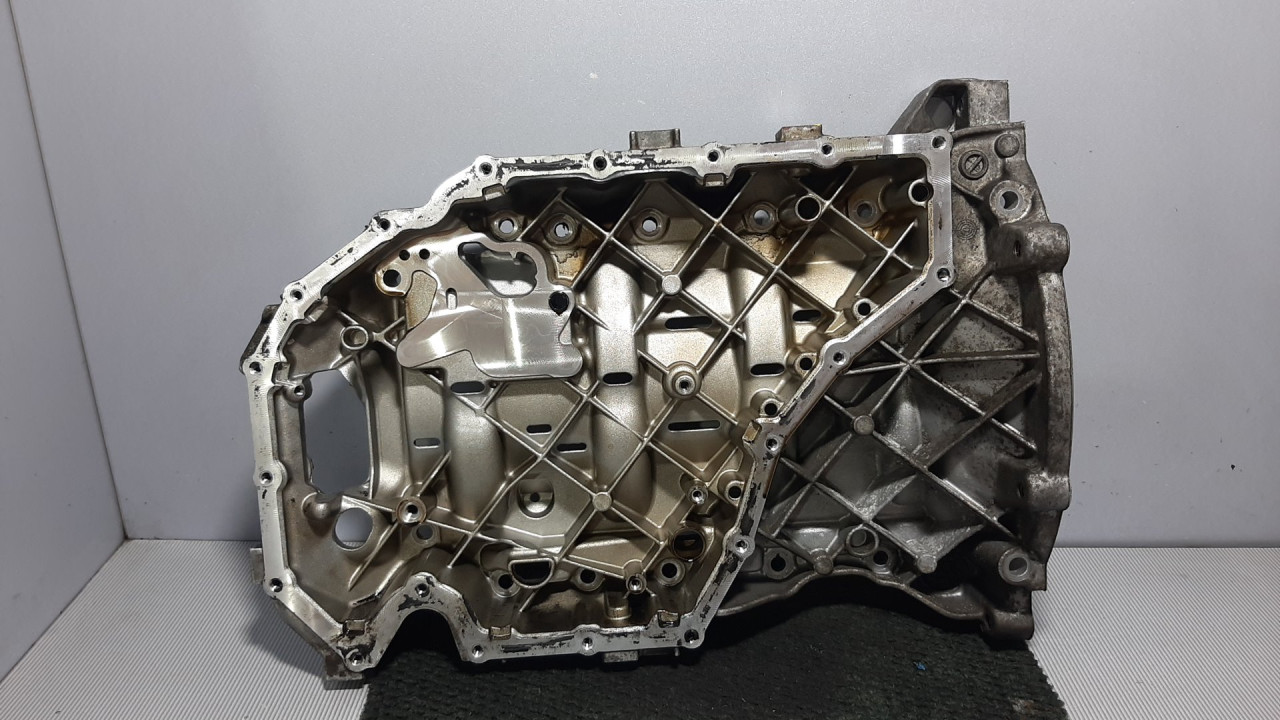 DIJELOVI DEKLO AUDI A4 (B8) > 07-11 06H103603