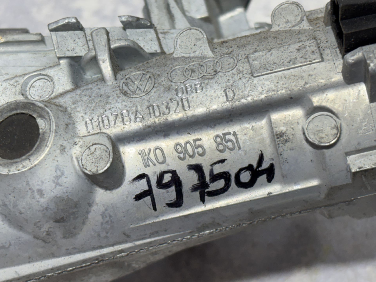 BRAVA PALJENJA AUDI A3 (8VF/8VK) > 16-20 1K0905851