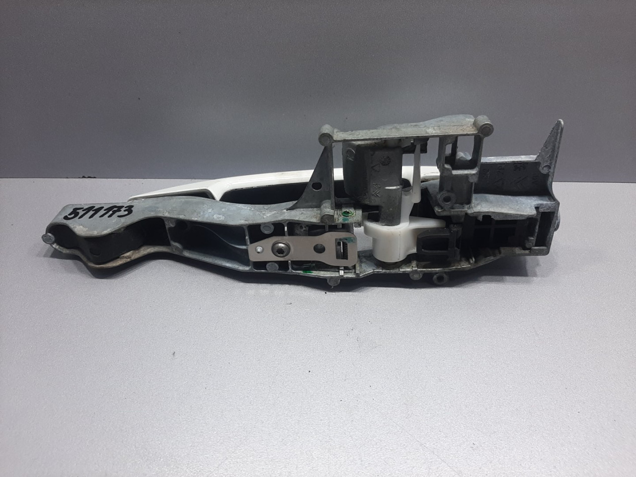 RUCKA VRATA PEUGEOT 2008 > 13-16 9680168580