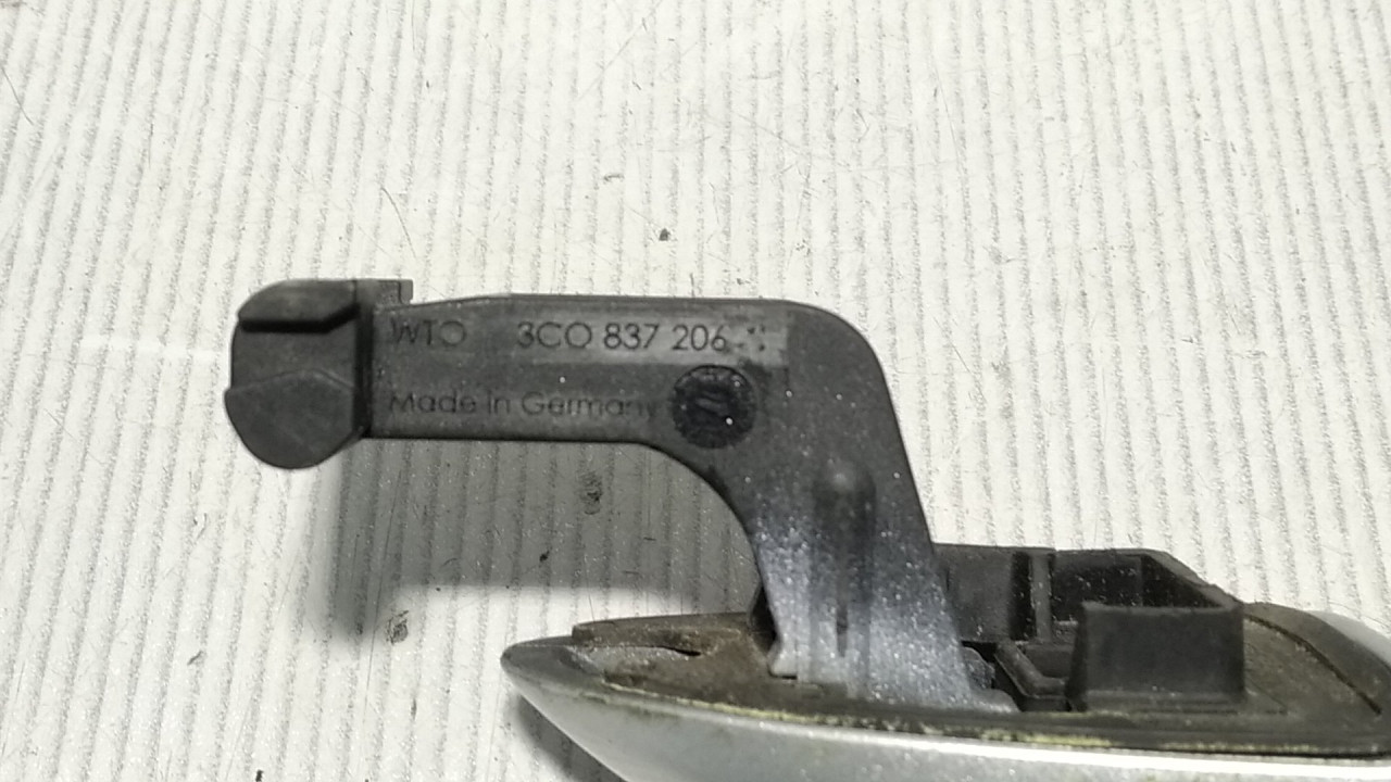 RUCKA VRATA VW PASSAT B6 > 05-10 3C0837206