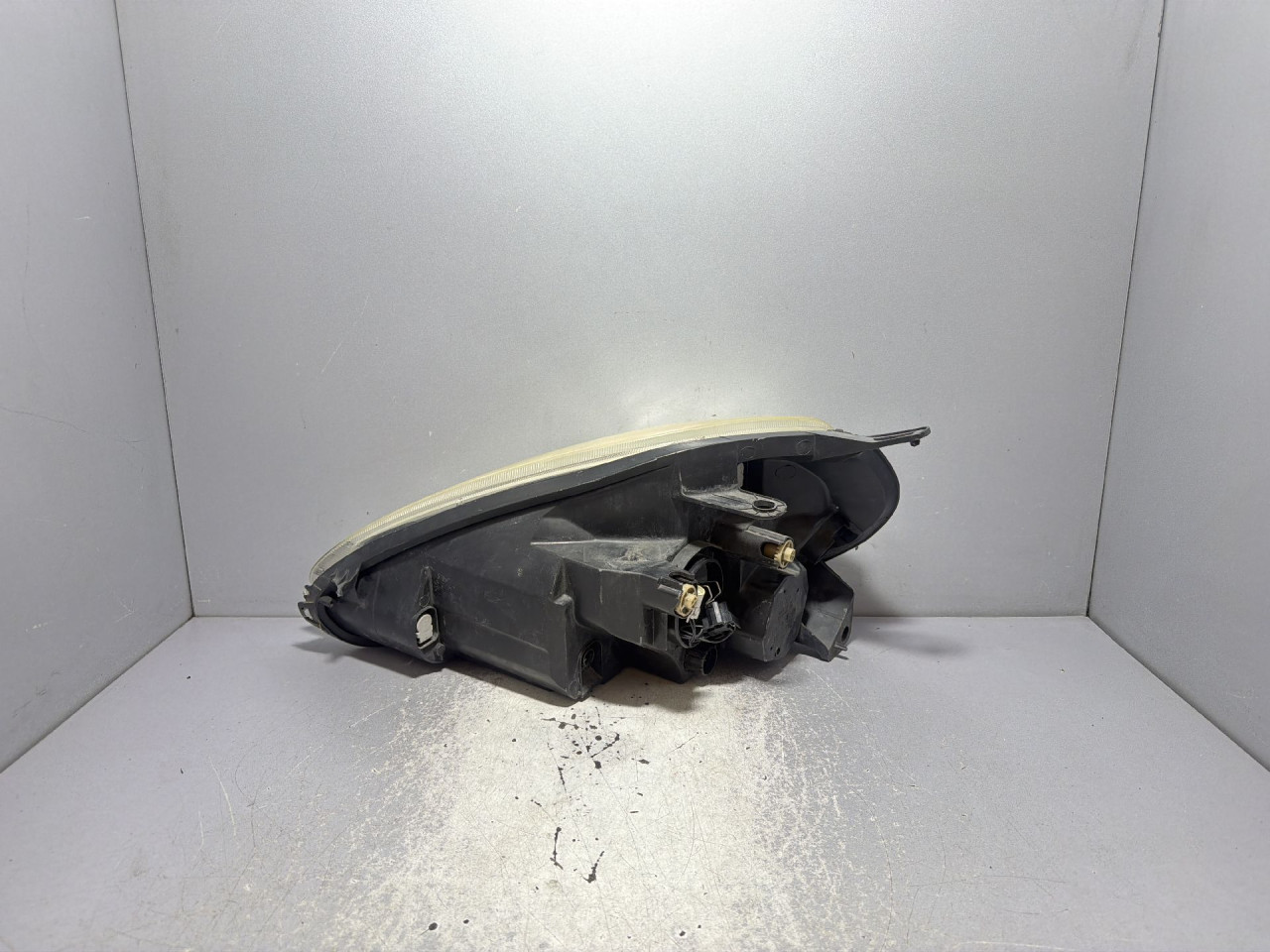 DIJELOVI FAR FIAT GRANDE PUNTO > 05-09