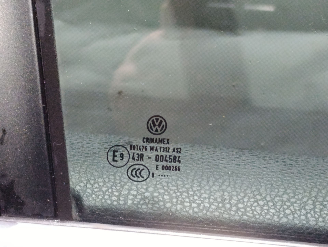 DIJELOVI STAKLO VW GOLF 6 SW > 09-13