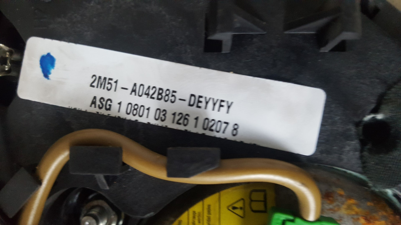 DIJELOVI AIRBAG VOLANA FORD FOCUS > 01-05 AO42B85