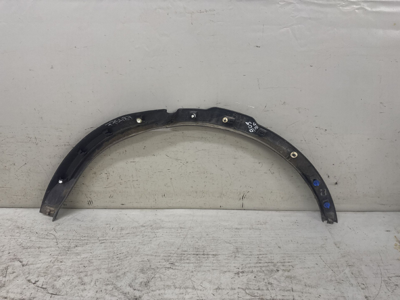 RUB BLATOBRANA LAND ROVER EVOQUE > 15-18 BJ32290E22AH