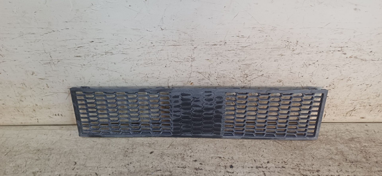 RESETKA BRANIKA BMW SERIJA 5 (F10/F11) > 13-16 7903901