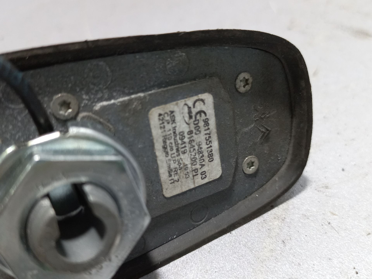 ANTENA PEUGEOT EXPERT/TRAVELLER > 16- 9817551380