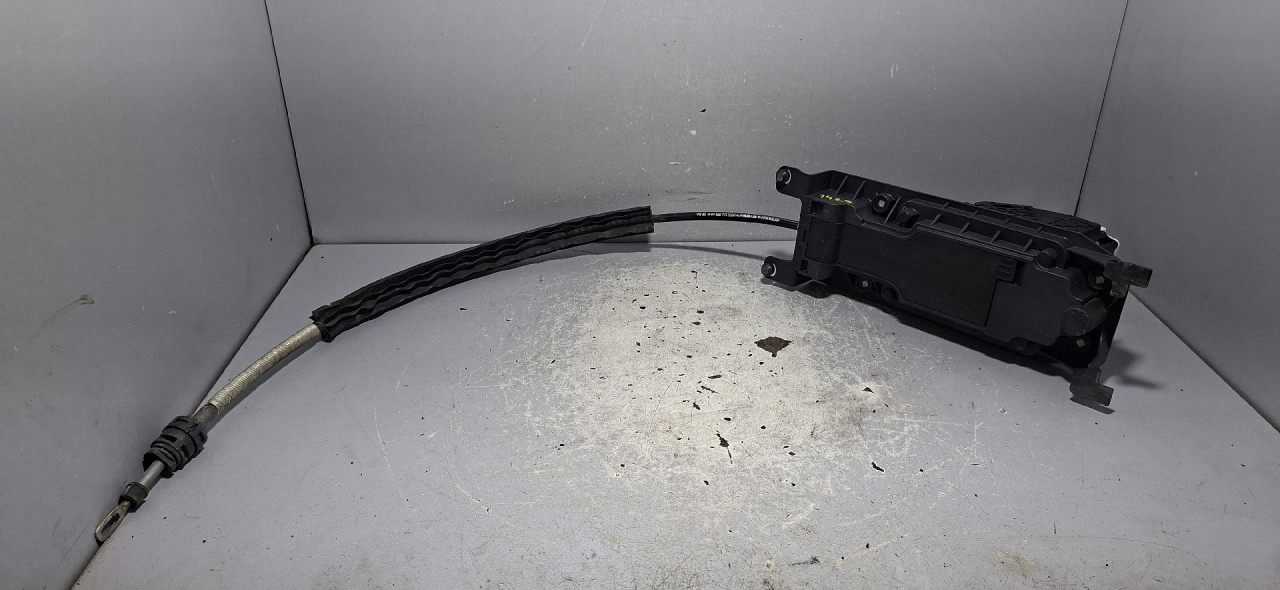 DIJELOVI SALTEBLA AUDI A3 (8V1/8VA) > 12-16 2.0 8V2713023D