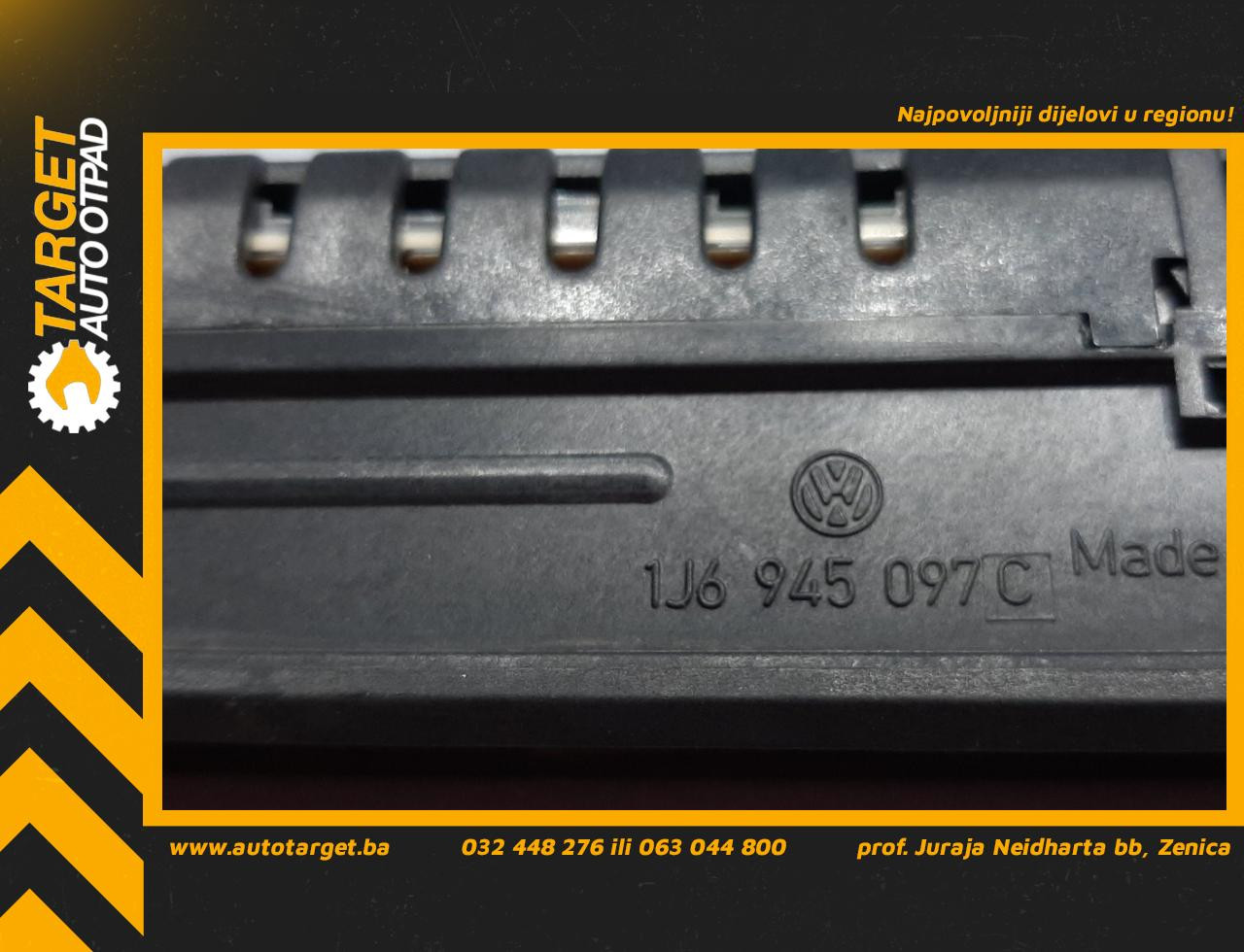 DIJELOVI TRECE STOP SVJETLO VW GOLF 4 > 97-03 1J6945097C