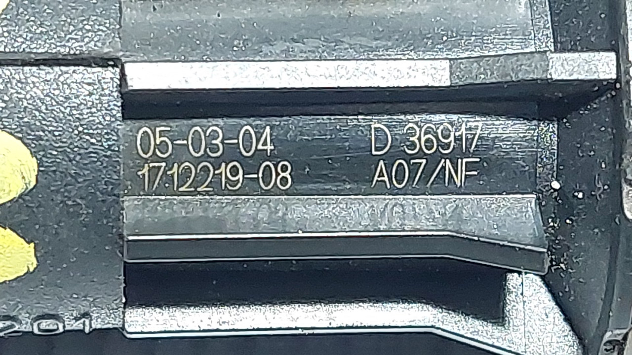 BOMBINA BMW SERIJA 3 (E90/E91) > 05-08 171221908 022150