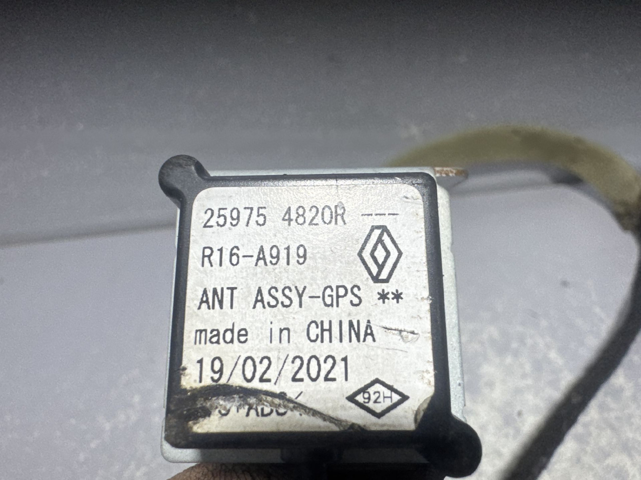 DIJELOVI ANTENA OPEL MOVANO > 14- 259754820R
