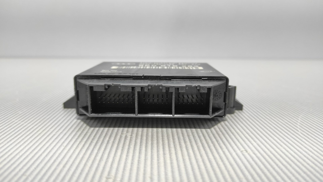 DIJELOVI ELEKTRONIKA MODUL AUDI A4 (B7) > 04-07 8E0919283